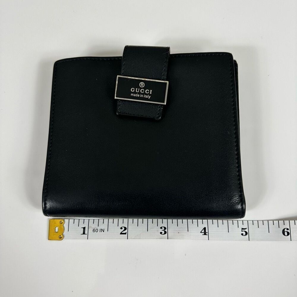 Gucci Trademark Plate Black Leather Compact Wallet - Picture 7 of 13